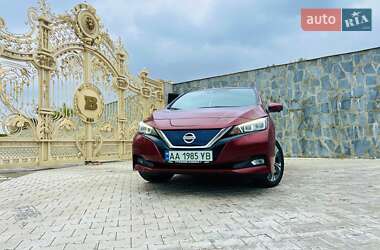 Хетчбек Nissan Leaf 2018 в Києві