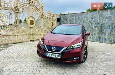 Хетчбек Nissan Leaf 2018 в Києві