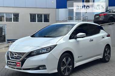 Хетчбек Nissan Leaf 2018 в Одесі