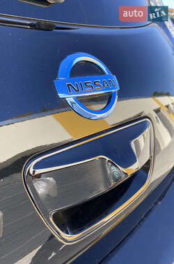 Хэтчбек Nissan Leaf 2012 в Луцке