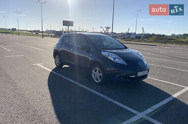 Хэтчбек Nissan Leaf 2014 в Львове