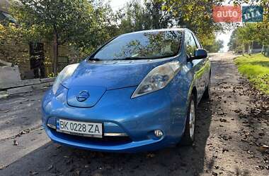 Nissan Leaf 2011