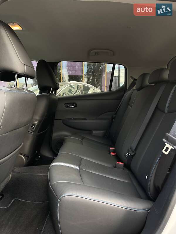 Хетчбек Nissan Leaf 2019 в Києві