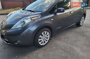 Хетчбек Nissan Leaf 2013 в Харкові