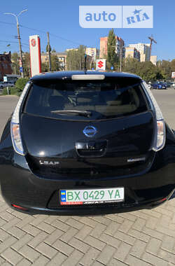 Хэтчбек Nissan Leaf 2012 в Хмельницком