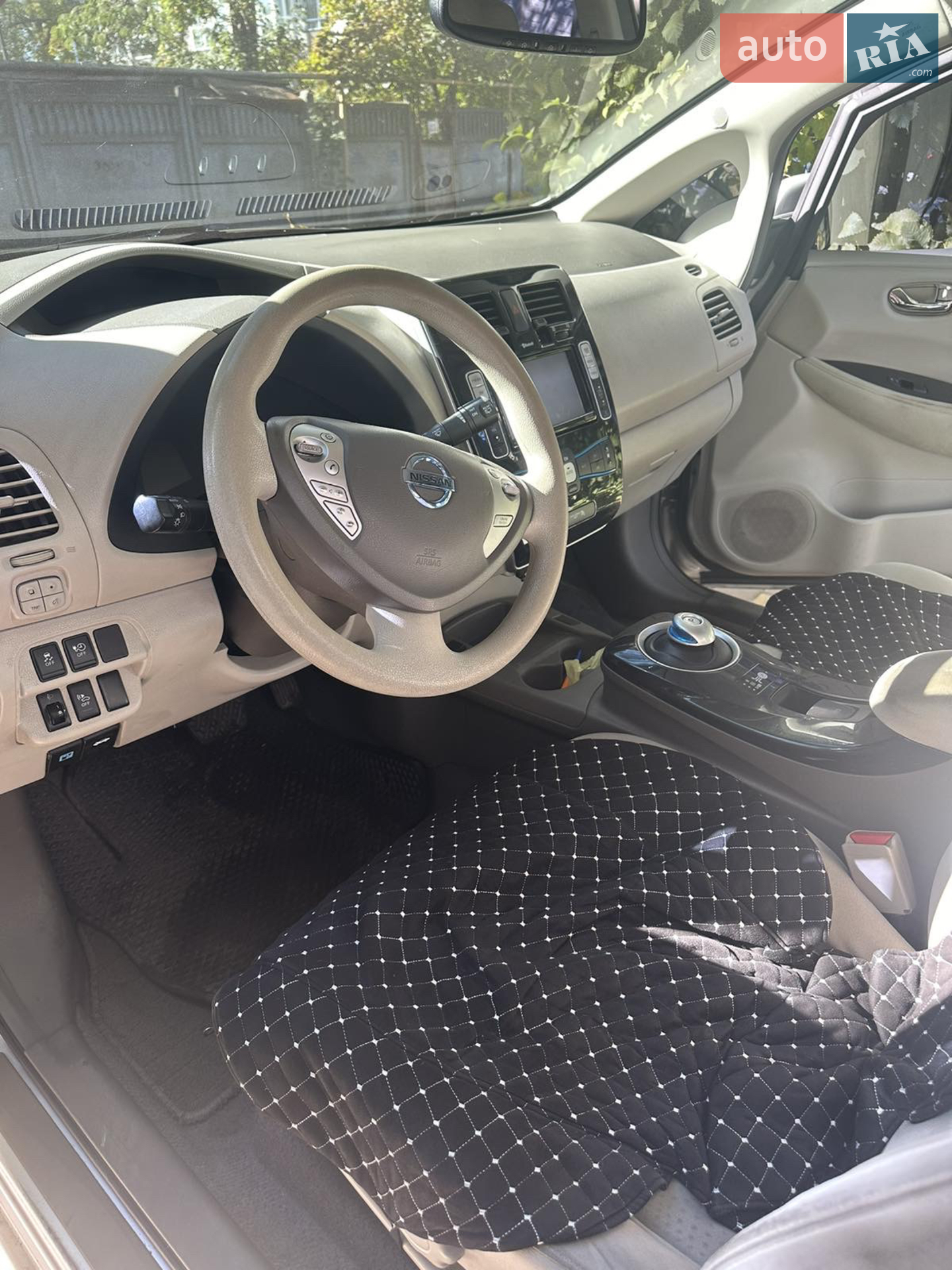 2011 Nissan Leaf - мініатюра 4
