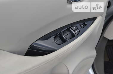 Хетчбек Nissan Leaf 2013 в Луцьку