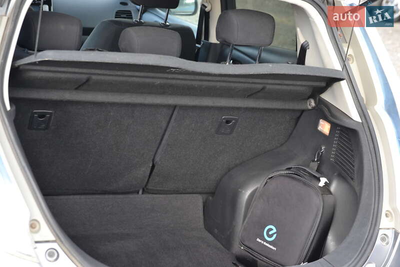 Хетчбек Nissan Leaf 2014 в Луцьку фото 18 Хетчбек Nissan Leaf 2014 в Луцьку