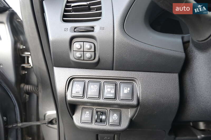 Хетчбек Nissan Leaf 2014 в Луцьку фото 24 Хетчбек Nissan Leaf 2014 в Луцьку