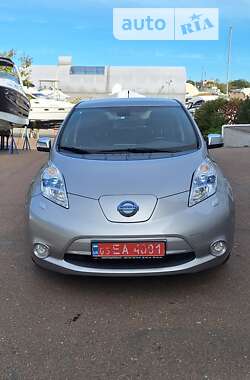 Хэтчбек Nissan Leaf 2013 в Одессе