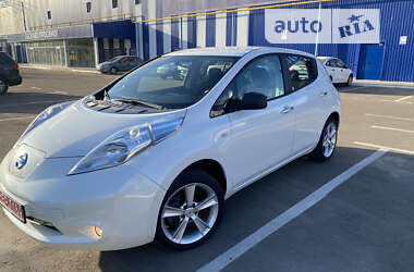 Хэтчбек Nissan Leaf 2014 в Киеве