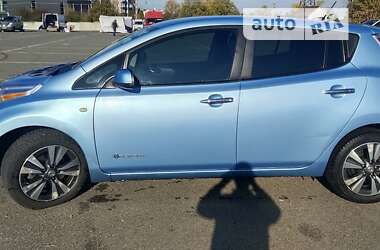 Хэтчбек Nissan Leaf 2014 в Белогородке