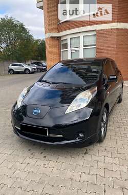 Хетчбек Nissan Leaf 2015 в Одесі