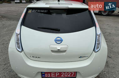 Хэтчбек Nissan Leaf 2011 в Львове