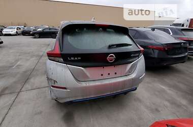 Хетчбек Nissan Leaf 2020 в Черкасах