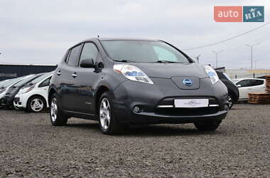 Хетчбек Nissan Leaf 2014 в 