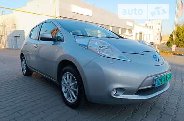 Хетчбек Nissan Leaf 2015 в Рівному