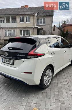 Хетчбек Nissan Leaf 2018 в Кременці