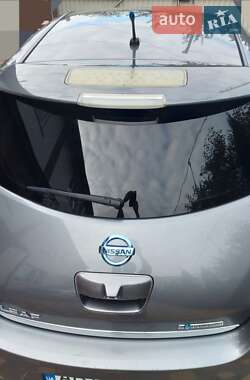 Хэтчбек Nissan Leaf 2014 в Виннице