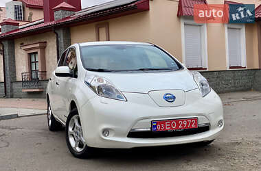 Хетчбек Nissan Leaf 2014 в Полтаві