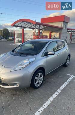 Хетчбек Nissan Leaf 2014 в Вінниці