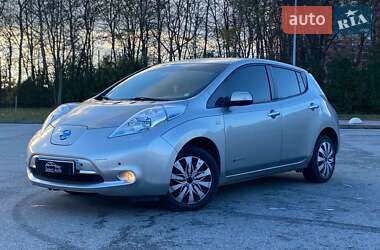 Хэтчбек Nissan Leaf 2015 в Львове