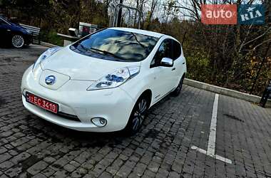 Хэтчбек Nissan Leaf 2015 в Луцке