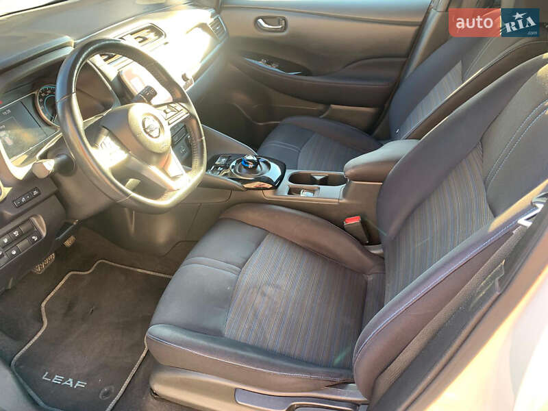 Хетчбек Nissan Leaf 2019 в Тернополі фото 15 Хетчбек Nissan Leaf 2019 в Тернополі