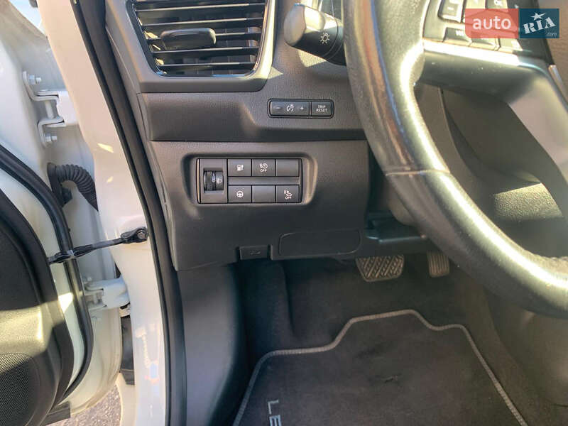 Хетчбек Nissan Leaf 2019 в Тернополі фото 20 Хетчбек Nissan Leaf 2019 в Тернополі