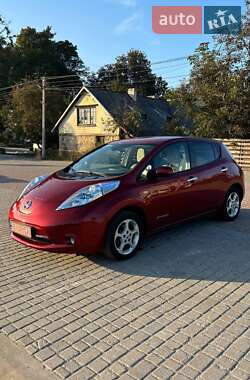 Хэтчбек Nissan Leaf 2012 в Львове