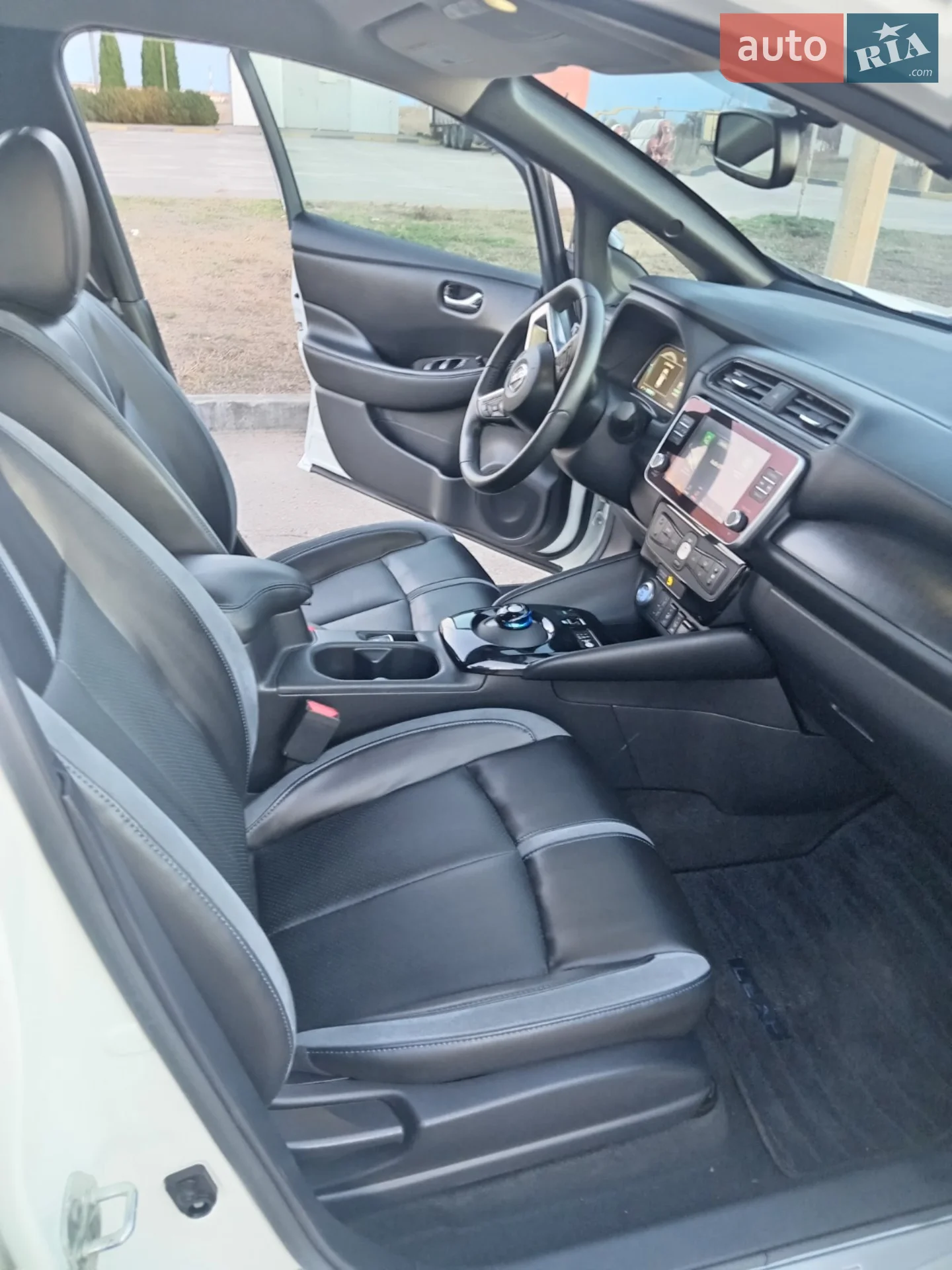 2022 Nissan Leaf - мініатюра 21