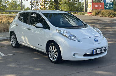 Хетчбек Nissan Leaf 2013 в Миколаєві