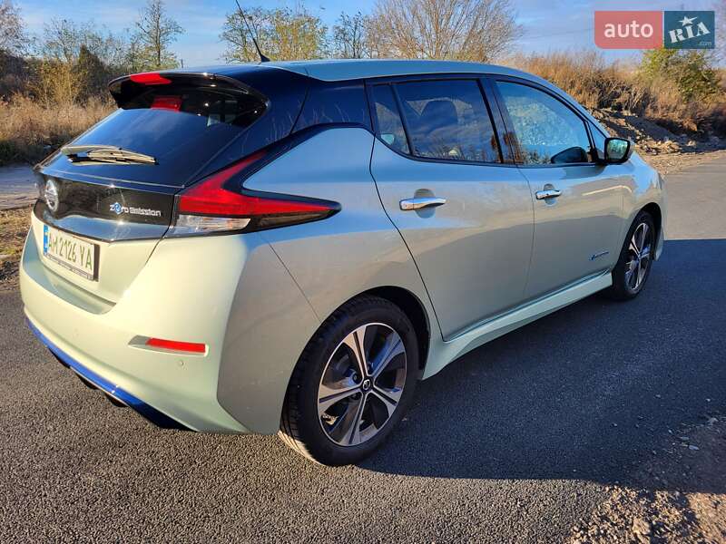 Хэтчбек Nissan Leaf 2019 в Бердичеве фото 4 Хэтчбек Nissan Leaf 2019 в Бердичеве