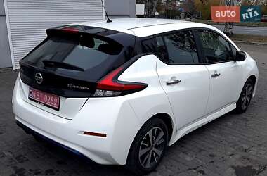 Хетчбек Nissan Leaf 2019 в Дніпрі