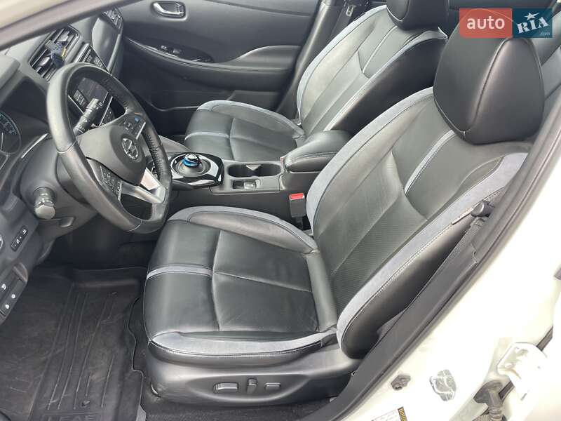 Хэтчбек Nissan Leaf 2018 в Одессе