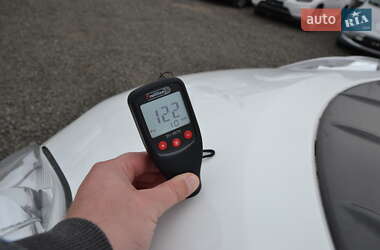 Хэтчбек Nissan Leaf 2015 в 