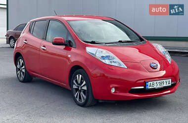 Хетчбек Nissan Leaf 2015 в Вінниці