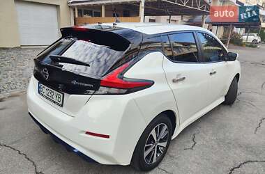 Хэтчбек Nissan Leaf 2021 в Одессе