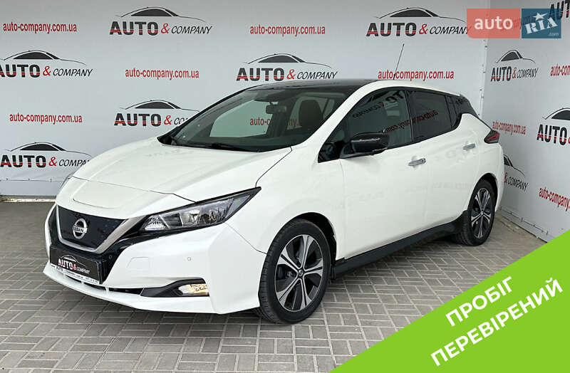 Хэтчбек Nissan Leaf 2018 в Львове