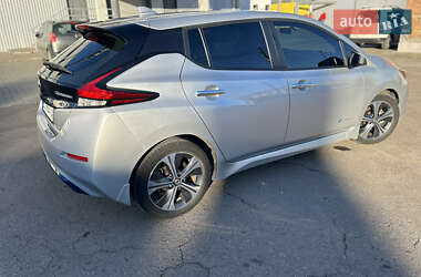 Хетчбек Nissan Leaf 2019 в Дрогобичі