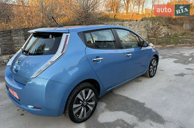 Хэтчбек Nissan Leaf 2014 в Каменец-Подольском