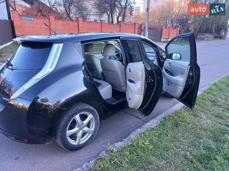 Хэтчбек Nissan Leaf 2013 в Львове фото 4 Хэтчбек Nissan Leaf 2013 в Львове