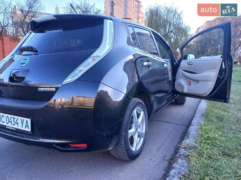 Хэтчбек Nissan Leaf 2013 в Львове фото 7 Хэтчбек Nissan Leaf 2013 в Львове