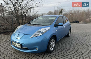 Nissan Leaf 2011