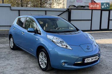 Хетчбек Nissan Leaf 2011 в Недобоївцях