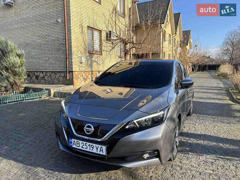 Хетчбек Nissan Leaf 2019 в Вінниці