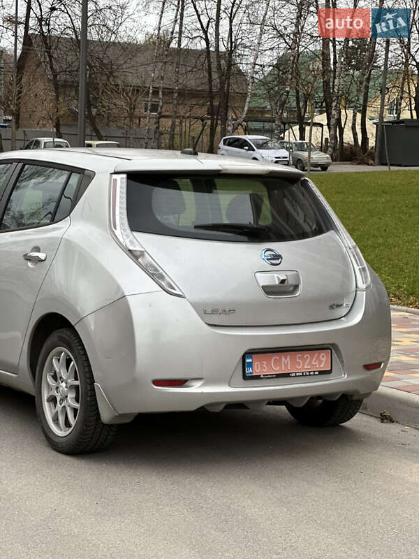 Хэтчбек Nissan Leaf 2014 в Тернополе