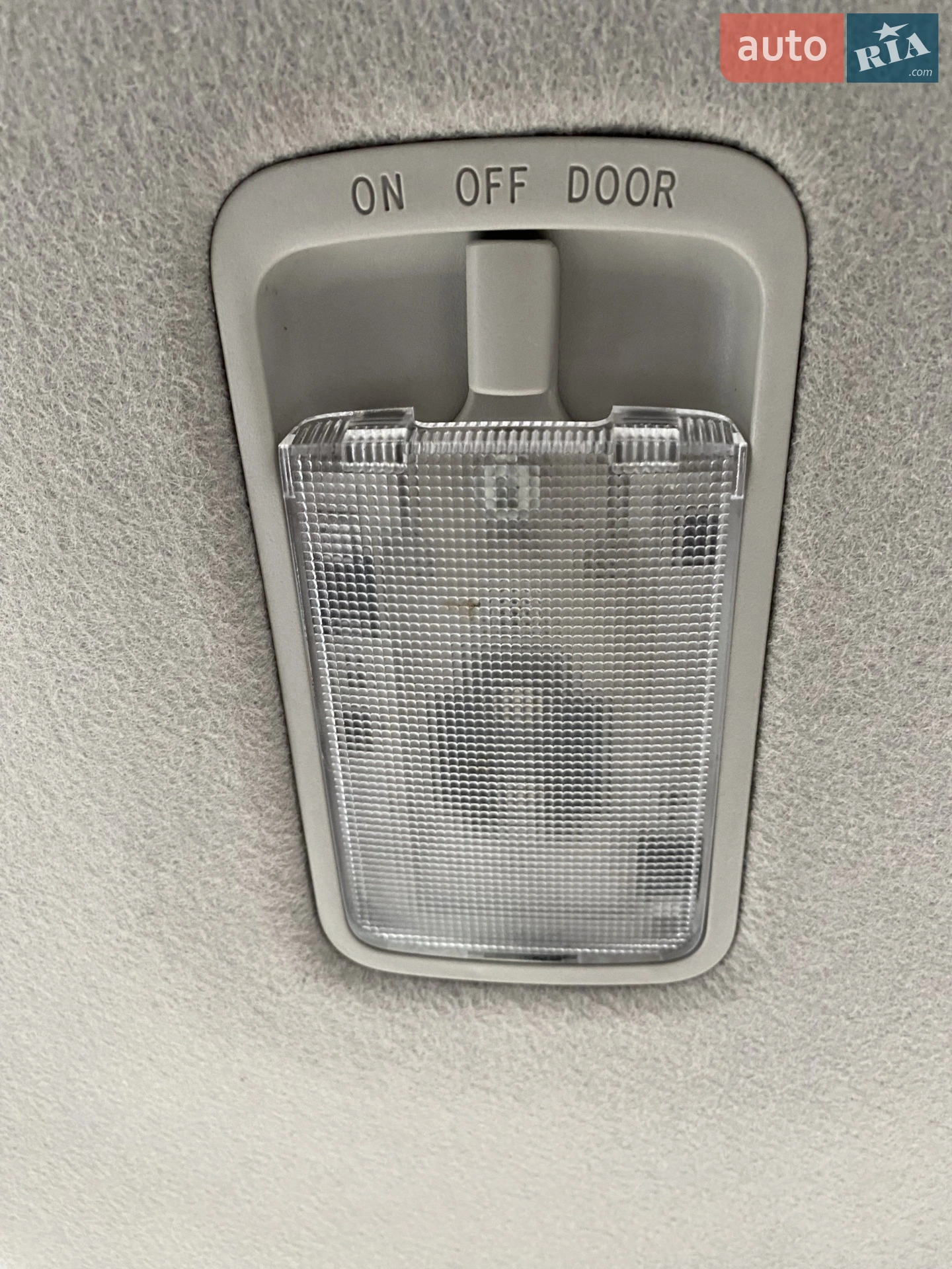 2011 Nissan Leaf - мініатюра 35