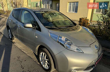 Хэтчбек Nissan Leaf 2014 в Львове