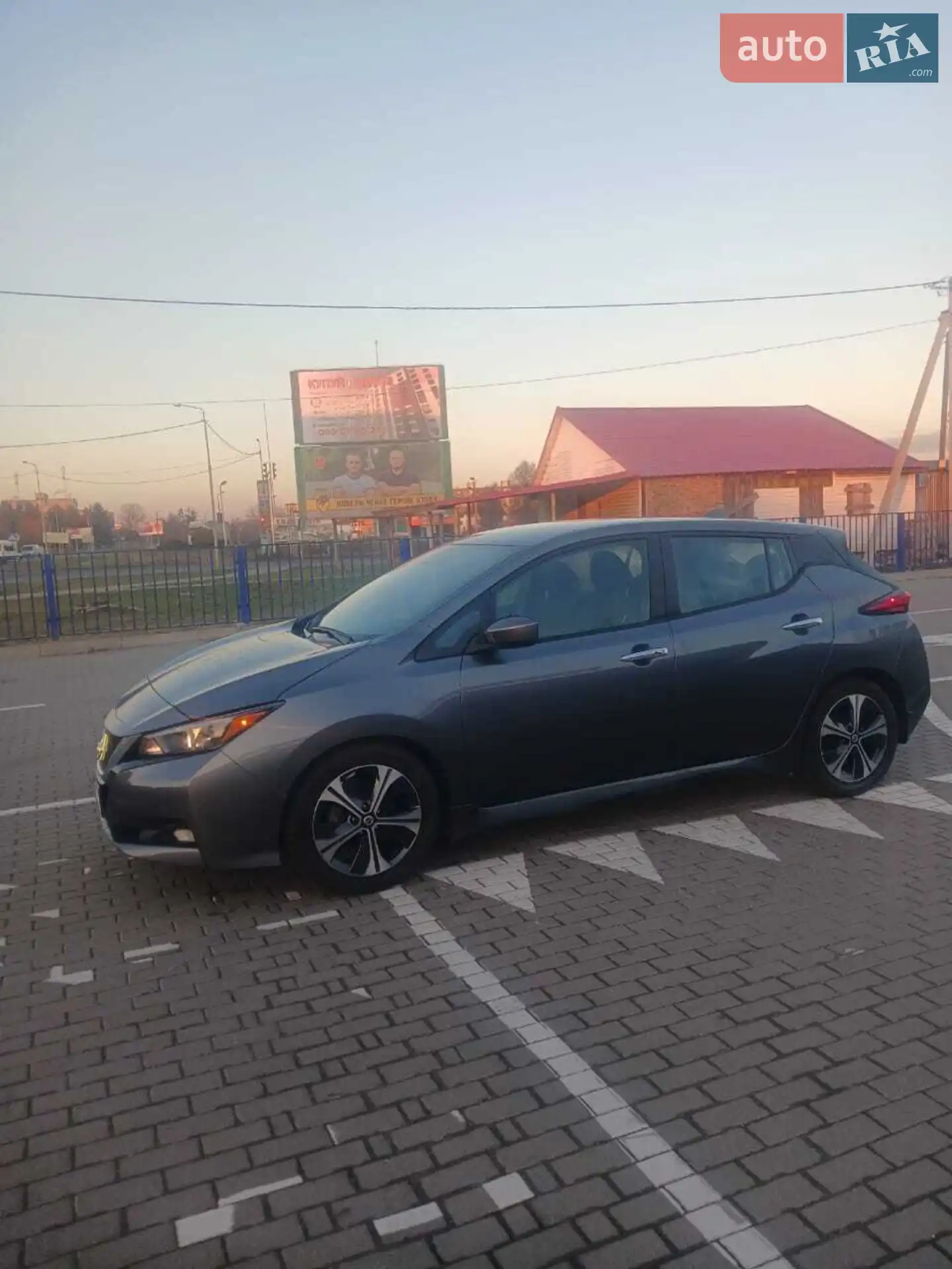 2020 Nissan Leaf - мініатюра 2